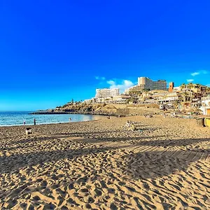 Apartamento De 2 Dormitorios Con Wifi, Cerca De Playa, En Apartamento